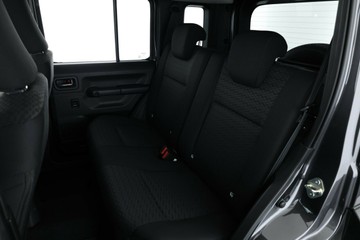 https://vehicle-cdn.autoleague.cloud/15456_4375457_31.jpg