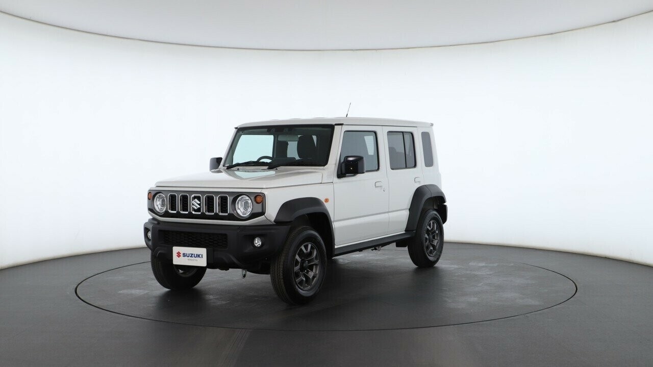 Suzuki Jimny image 2