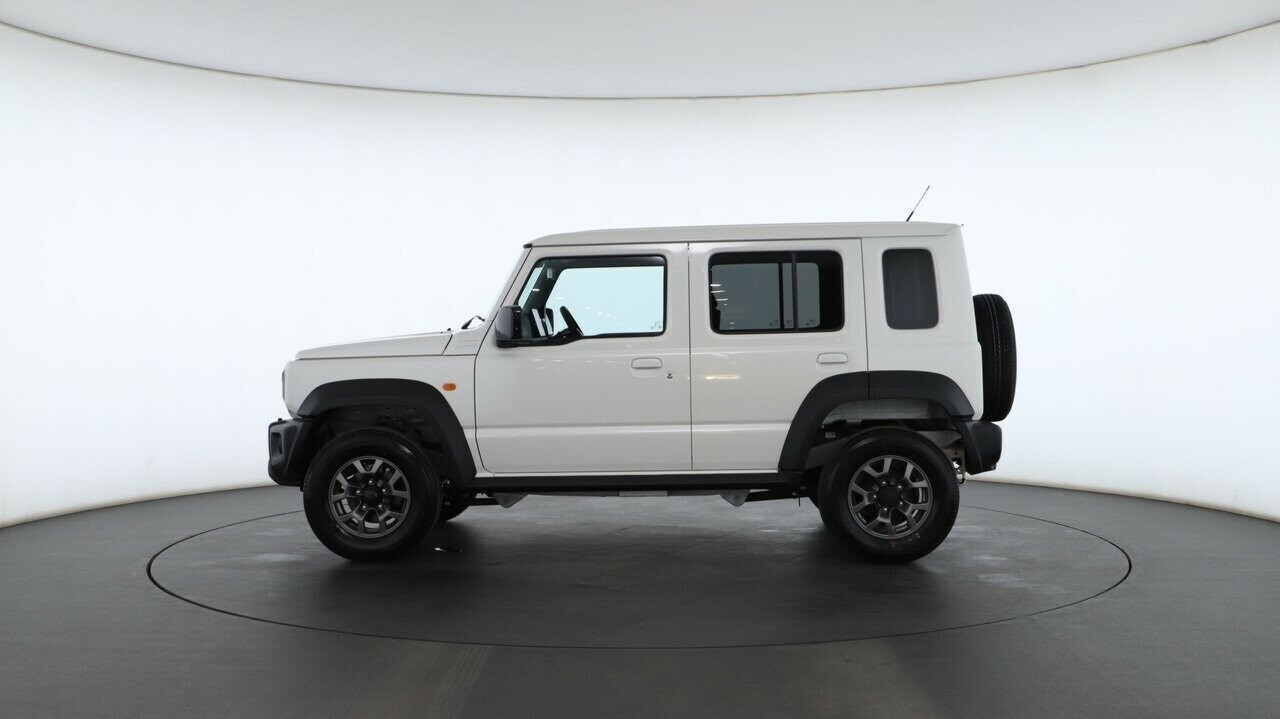 Suzuki Jimny image 3