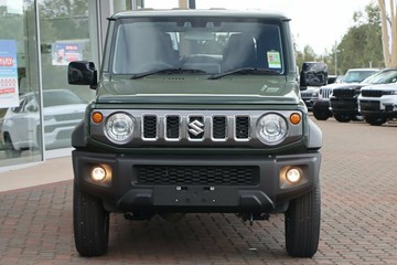 https://vehicle-cdn.autoleague.cloud/15456_4380274_17.jpg