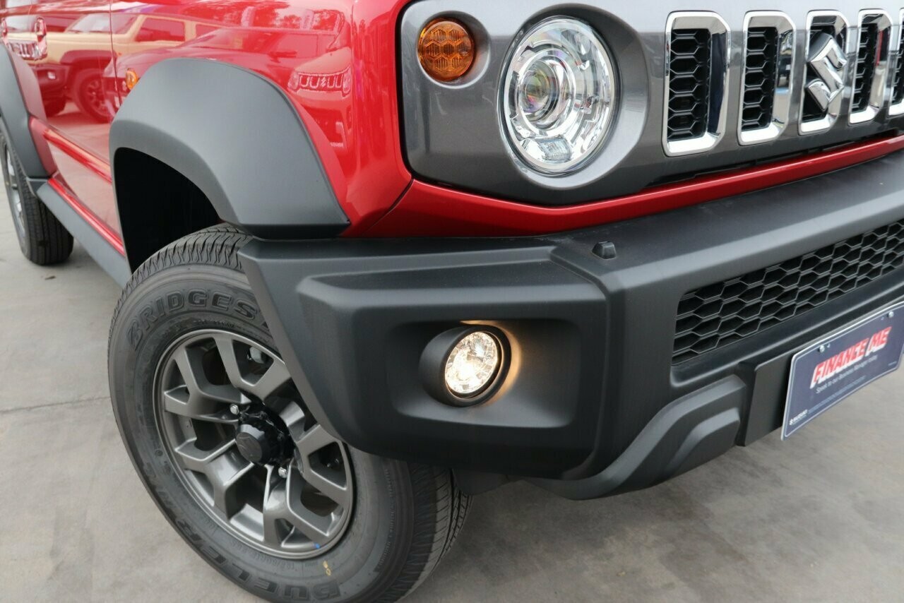 Suzuki Jimny image 2
