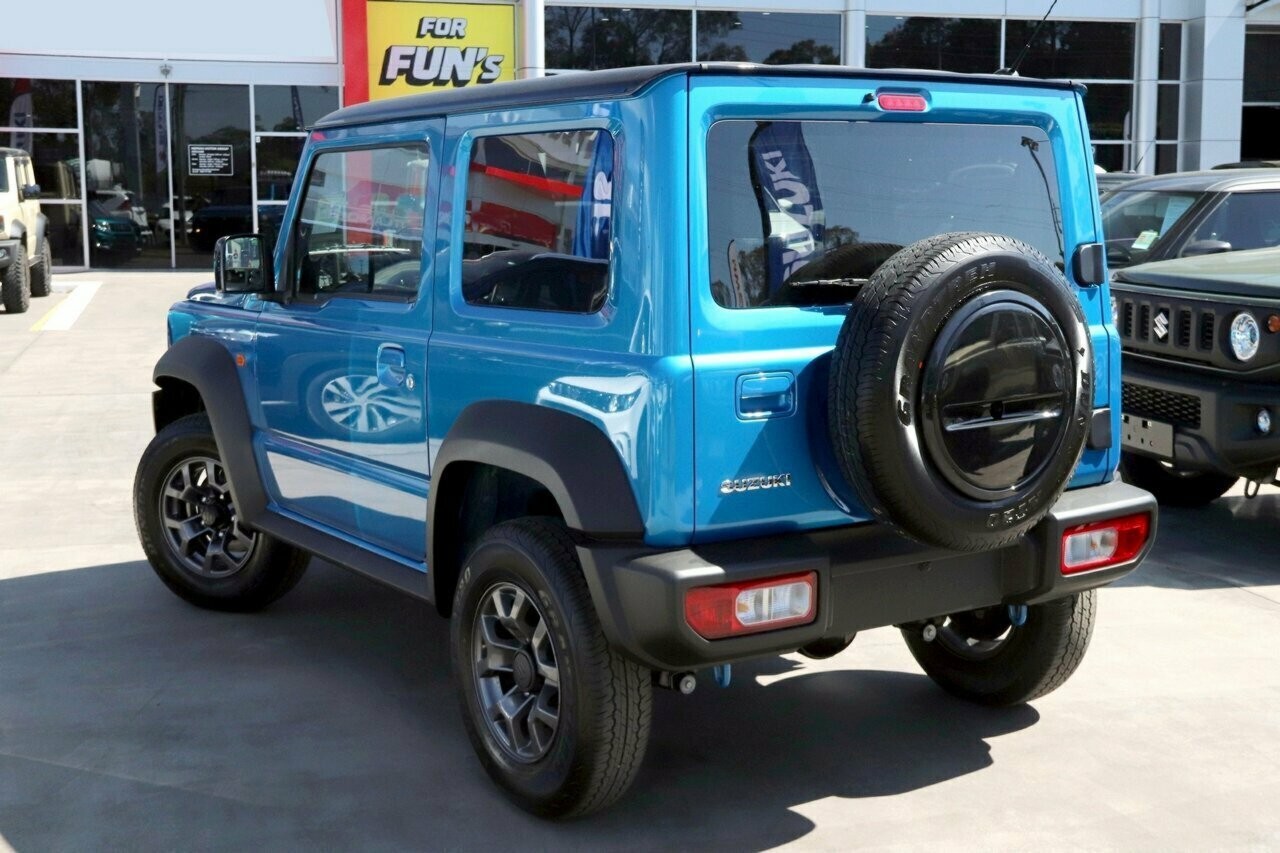 Suzuki Jimny image 3