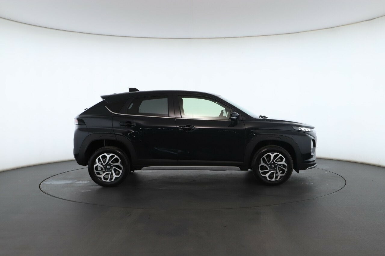 Suzuki Fronx image 2