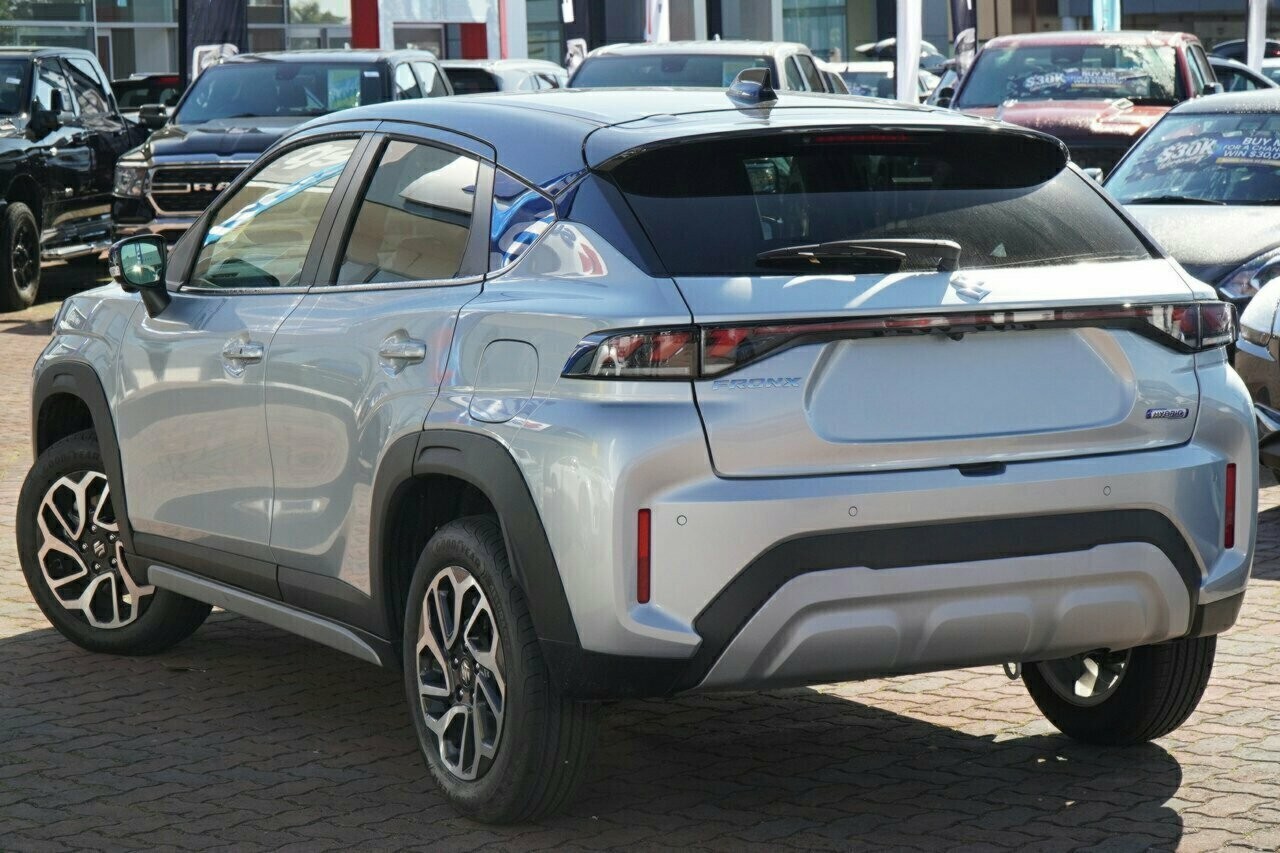 Suzuki Fronx image 3