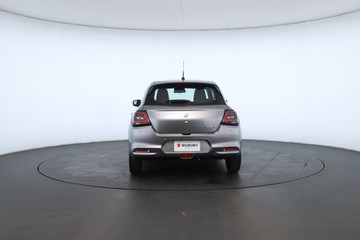 https://vehicle-cdn.autoleague.cloud/15456_4389941_13.jpg