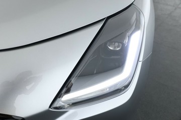 https://vehicle-cdn.autoleague.cloud/15456_4389941_8.jpg