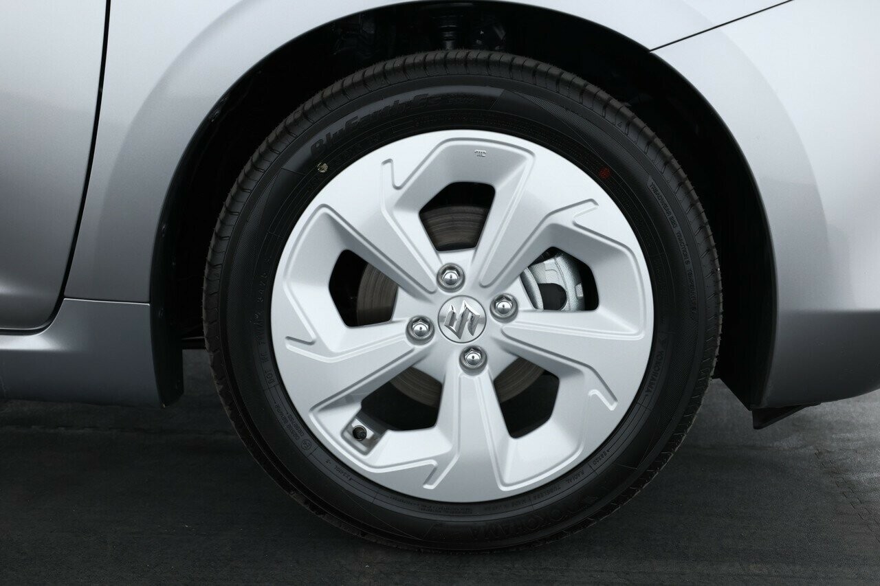 Suzuki Swift image 3