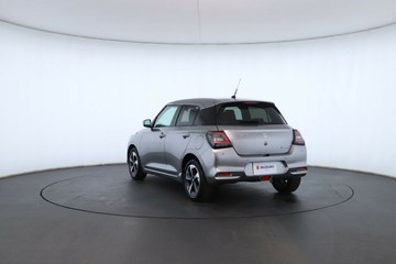 https://vehicle-cdn.autoleague.cloud/15456_4389987_13.jpg