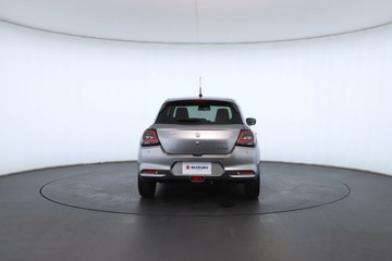 https://vehicle-cdn.autoleague.cloud/15456_4389987_14.jpg
