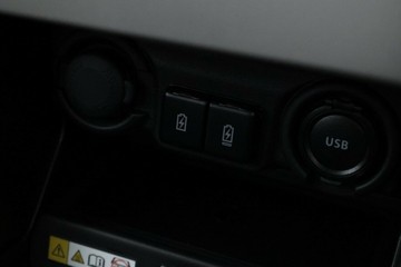 https://vehicle-cdn.autoleague.cloud/15456_4389987_28.jpg
