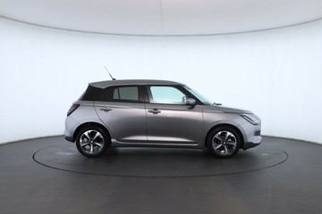 https://vehicle-cdn.autoleague.cloud/15456_4389987_3.jpg