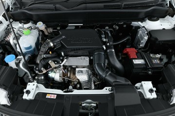 https://vehicle-cdn.autoleague.cloud/15456_4391915_6.jpg
