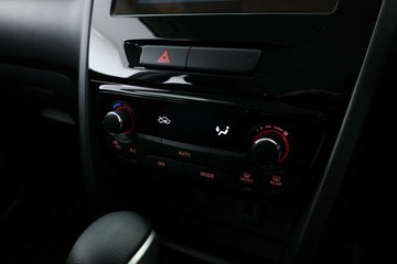 https://vehicle-cdn.autoleague.cloud/15456_4391926_25.jpg