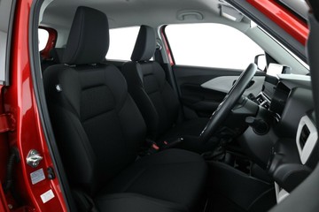 https://vehicle-cdn.autoleague.cloud/15456_4392496_19.jpg