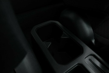 https://vehicle-cdn.autoleague.cloud/15456_4392628_26.jpg