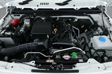 https://vehicle-cdn.autoleague.cloud/15456_4392628_6.jpg