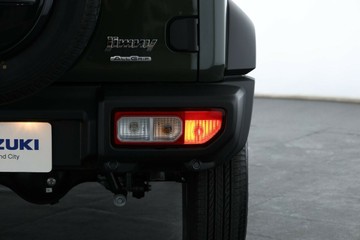 https://vehicle-cdn.autoleague.cloud/15456_4393214_16.jpg