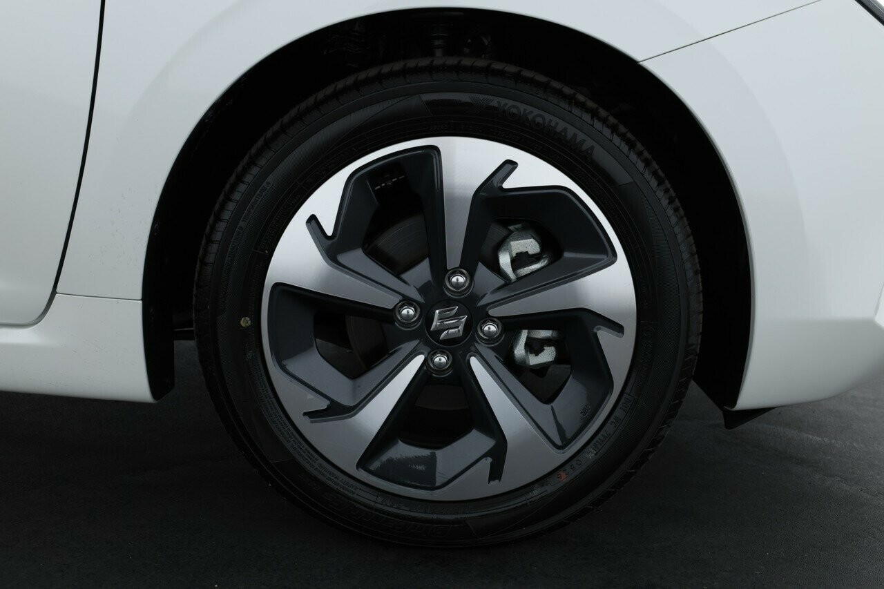 Suzuki Swift image 4