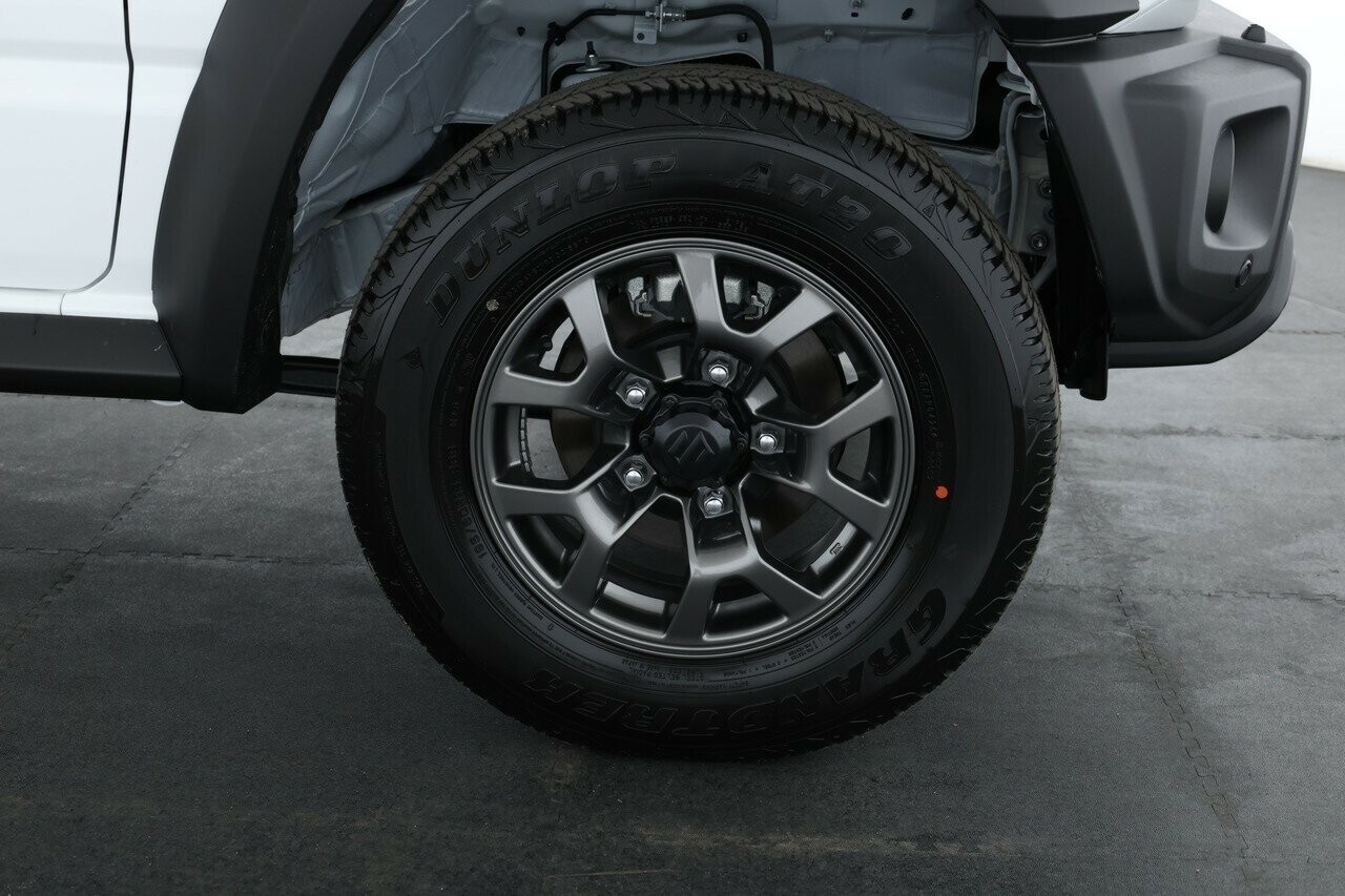 Suzuki Jimny image 3