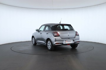 https://vehicle-cdn.autoleague.cloud/15456_4393962_12.jpg