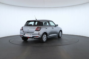 https://vehicle-cdn.autoleague.cloud/15456_4393962_16.jpg