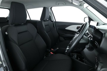 https://vehicle-cdn.autoleague.cloud/15456_4393962_18.jpg