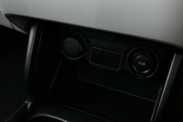 https://vehicle-cdn.autoleague.cloud/15456_4393962_27.jpg