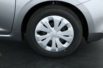 https://vehicle-cdn.autoleague.cloud/15456_4393962_3.jpg