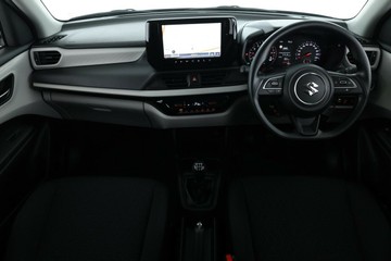 https://vehicle-cdn.autoleague.cloud/15456_4393962_34.jpg