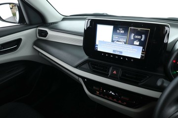 https://vehicle-cdn.autoleague.cloud/15456_4393972_23.jpg