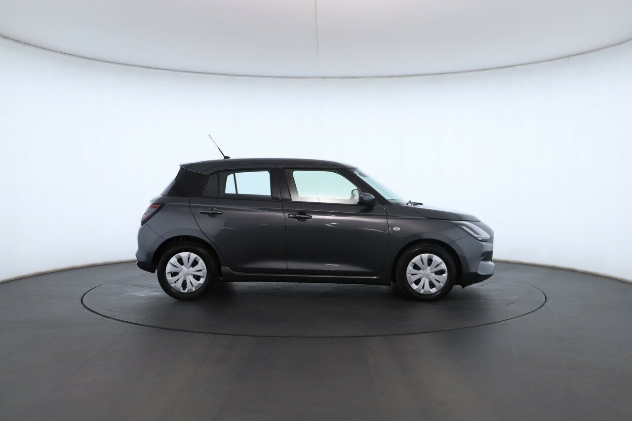 Suzuki Swift image 3