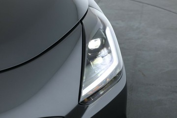 https://vehicle-cdn.autoleague.cloud/15456_4393972_8.jpg