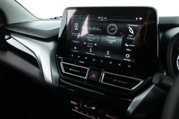 https://vehicle-cdn.autoleague.cloud/15456_4394871_23.jpg