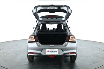 https://vehicle-cdn.autoleague.cloud/15456_4395136_16.jpg