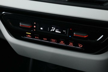 https://vehicle-cdn.autoleague.cloud/15456_4395136_27.jpg