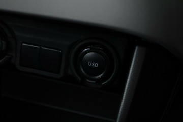 https://vehicle-cdn.autoleague.cloud/15456_4395136_28.jpg