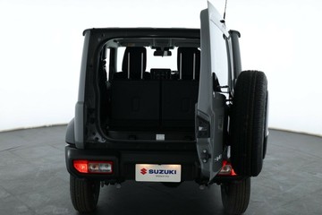 https://vehicle-cdn.autoleague.cloud/15456_4395165_16.jpg