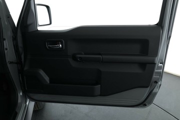 https://vehicle-cdn.autoleague.cloud/15456_4395165_18.jpg