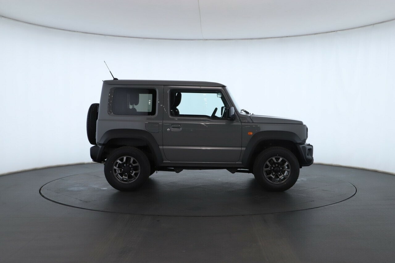 Suzuki Jimny image 3