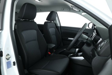 https://vehicle-cdn.autoleague.cloud/15456_4395418_18.jpg