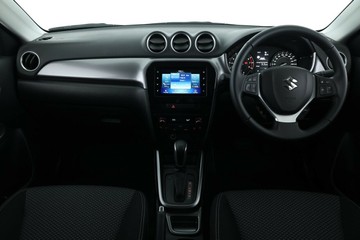 https://vehicle-cdn.autoleague.cloud/15456_4395418_32.jpg