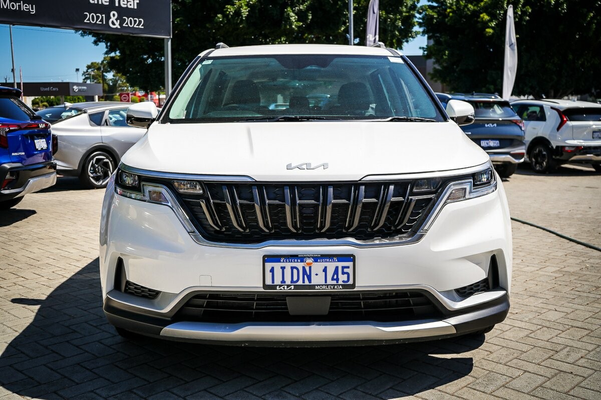 Kia Carnival image 4