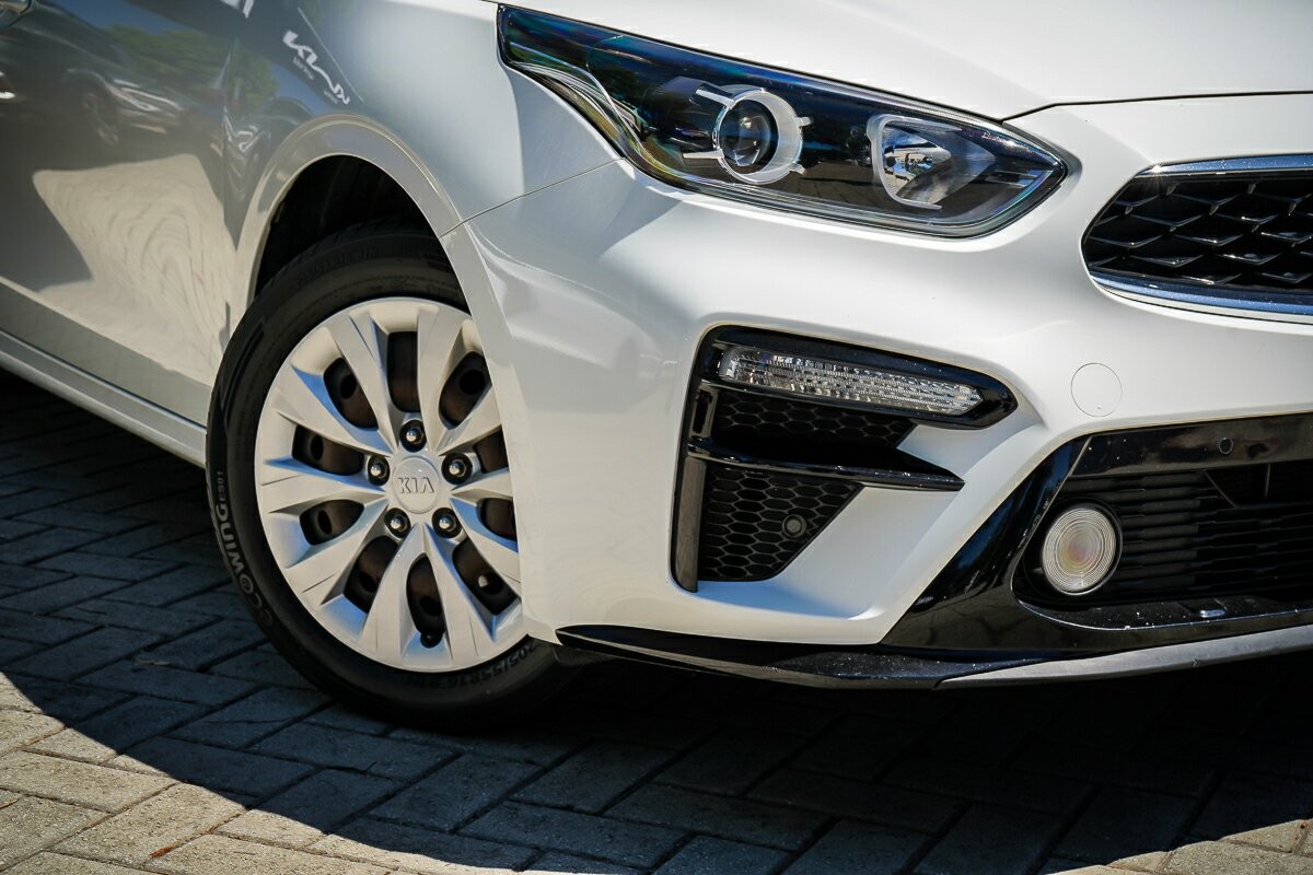 Kia Cerato image 2