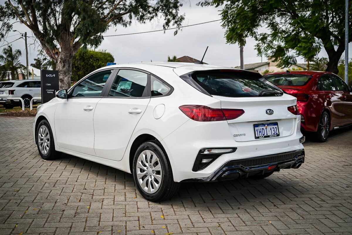 Kia Cerato image 4