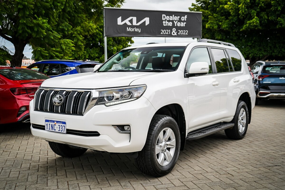 Toyota Landcruiser Prado image 1