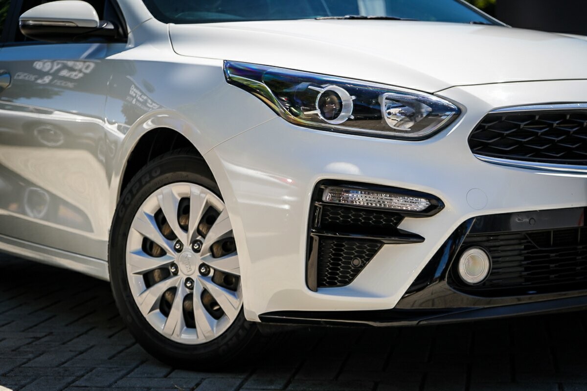 Kia Cerato image 2