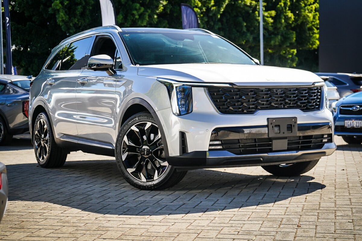 Kia Sorento image 1