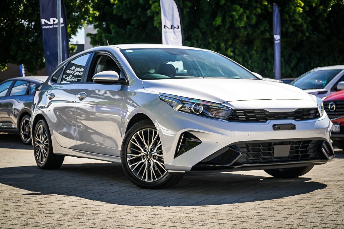Kia Cerato image 1