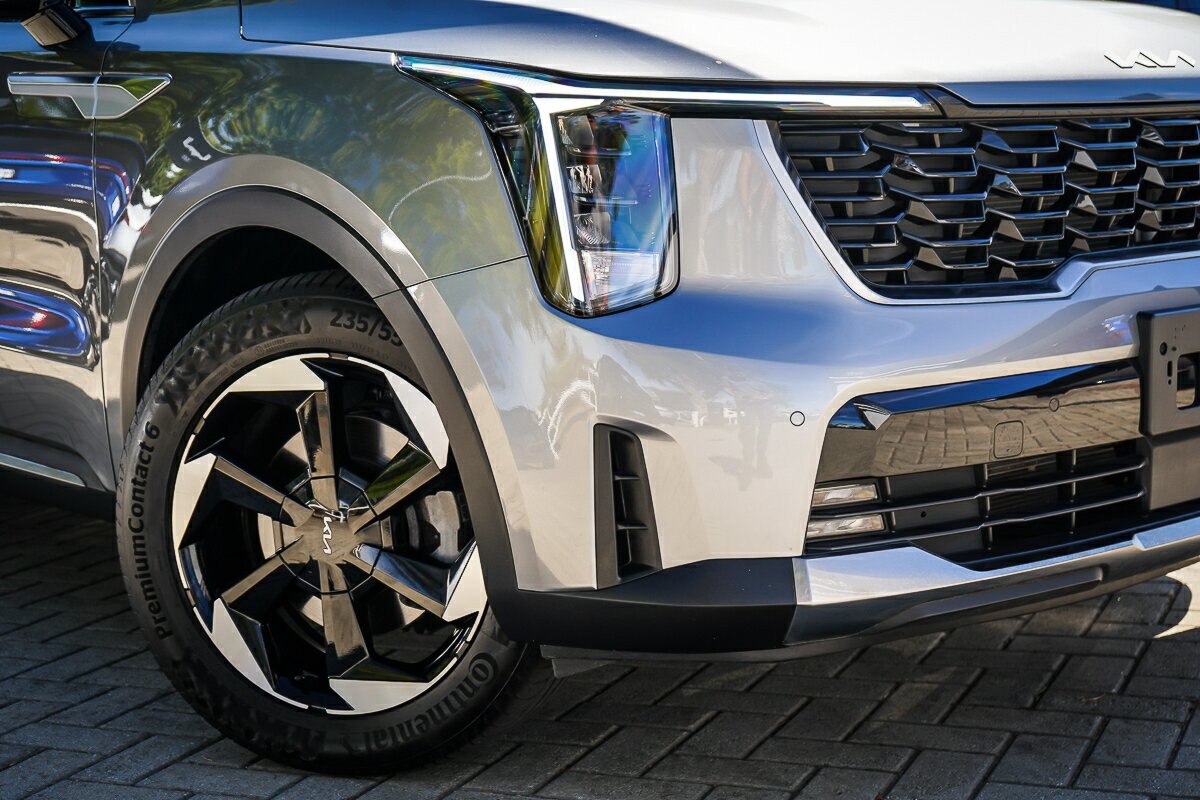 Kia Sorento image 2