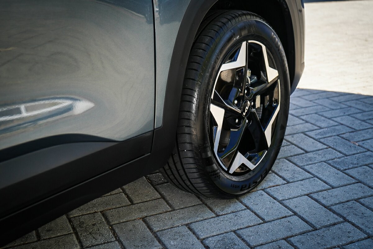 Kia Seltos image 3